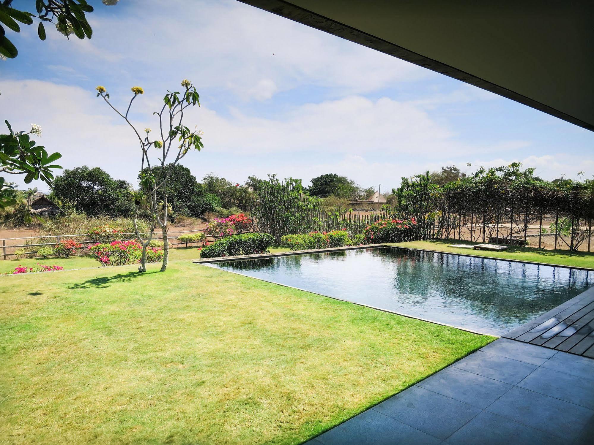 Jimbaran Balangan Beach Front Villa Nakar ペチャトゥ エクステリア 写真