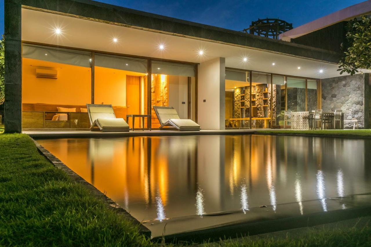 Jimbaran Balangan Beach Front Villa Nakar ペチャトゥ エクステリア 写真